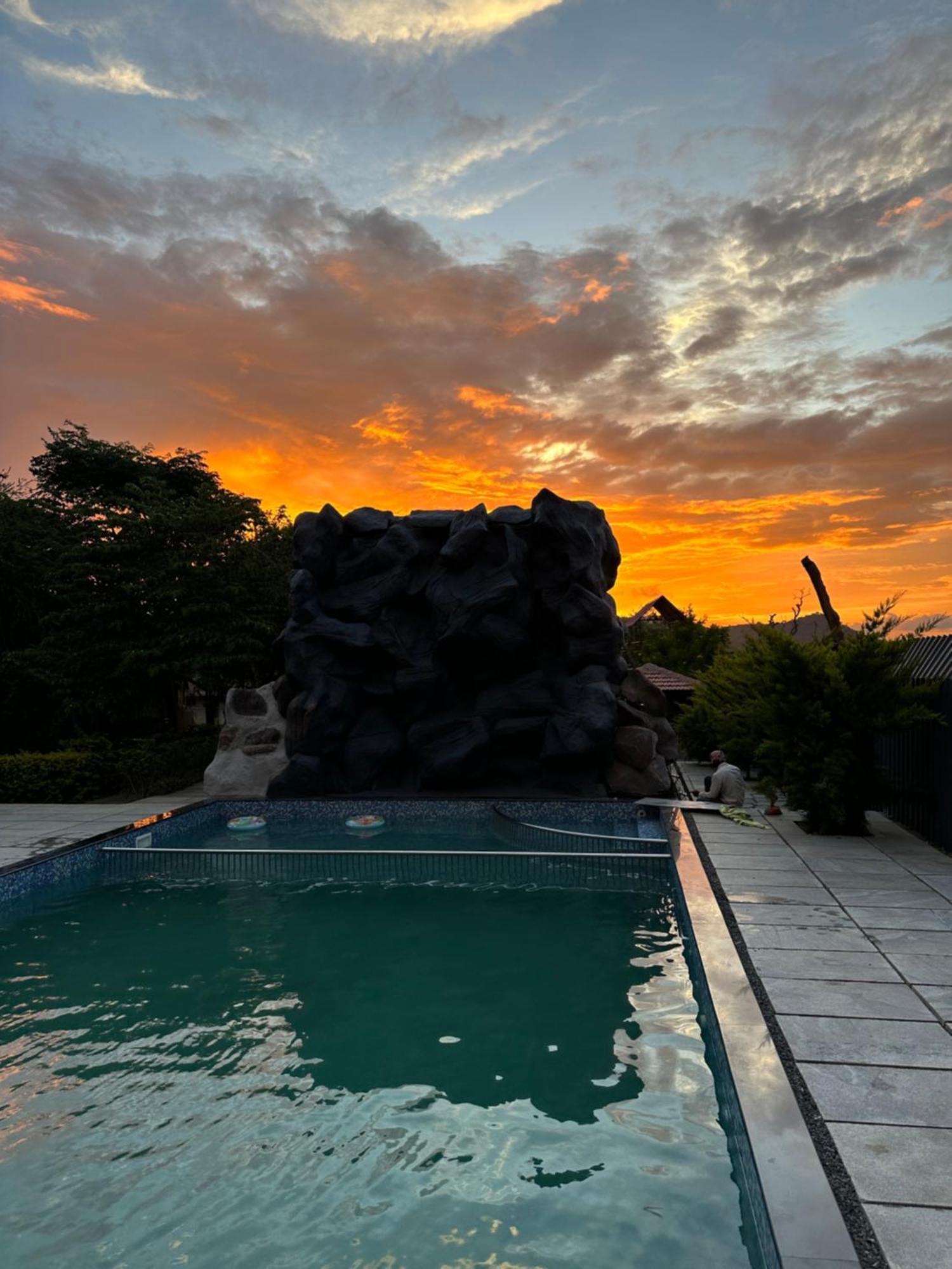 Chalets Resort Masinagudi Ooty Esterno foto